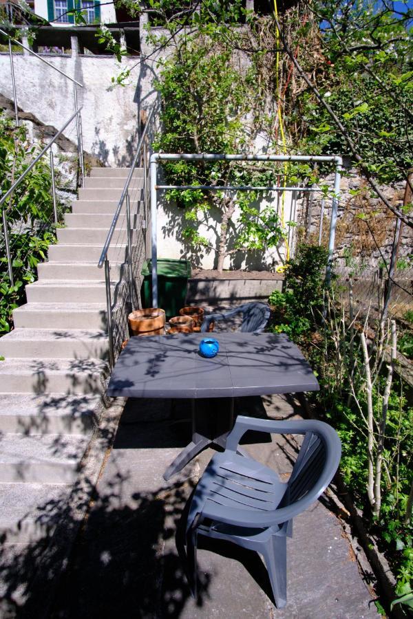תון Chez Muna & Lucien מראה חיצוני תמונה